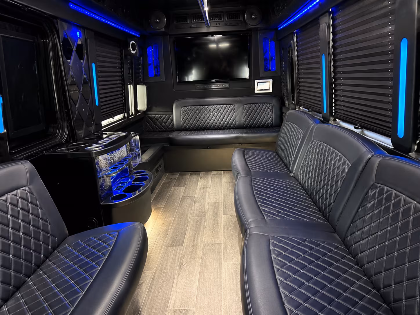 Phoenix Birthday, Sweet 16, & Quinceañera Transportation party bus exterior
